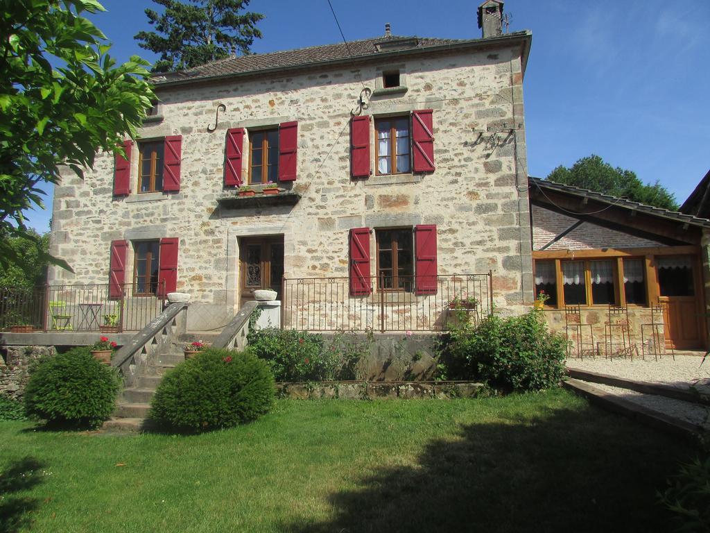 Ecuries De Saint Maurice- Maison D'Hotes De Gondou Lacapelle-Marival Eksteriør billede