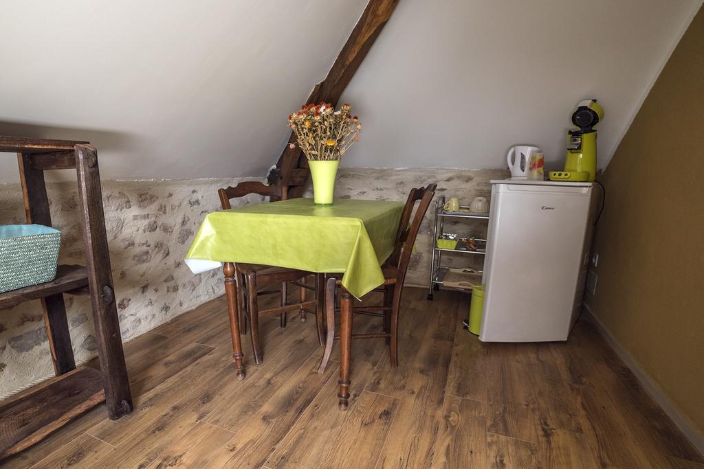 Ecuries De Saint Maurice- Maison D'Hotes De Gondou Lacapelle-Marival Eksteriør billede